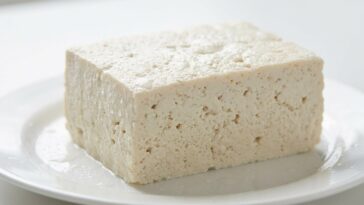 « Je pensais que le tofu resterait fade quoi qu'on fasse » : personne ne m'avait dit ce qu'une nuit au congélateur changea...